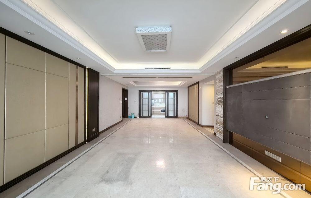 一线江景房 3套房 寰宇天下观澜苑A区 四房 510万