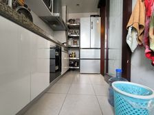 精装二房 提包入住 地铁站旁 生活方便 恒大御景台