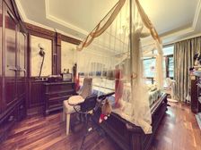 独栋河景别墅 双辊4号5号 院子可停三台车 鱼池