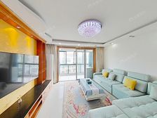 9号线曹路 精装大两房送阁楼 超大阳台 南北通透双阳台