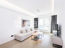 西城晶华2室1厅精装修