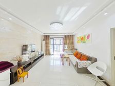 海尚壹品小高层四房,飞机户型,自住装修保养好,诚心卖,价可谈