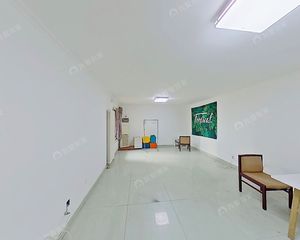 国际港 西南四居 不临街 地铁10号线 12号线三元桥站