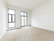 太湖庄园 5室2厅 毛坯