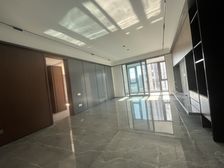 明湖悦府4室2厅3卫南朝向999.0万元/套出售