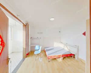 清景园小区两居室看这里,给周期,随时签