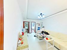 大院子 精装修 顾唐路站 300米 房东诚心出售