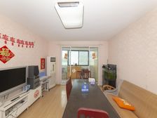 有露台!采光好,无噪音,户型正气,采光刺眼,随时看!