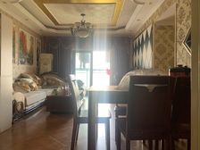 九龙坡区 七彩华府 三房 83 万