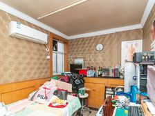 单独委托,精装全送,中层,花园位置,本月必卖两房,诚意出售!