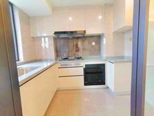 急出,送车位,楼层位置好,天虹商场口旁