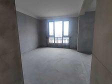 锦港府4室2厅3卫南朝向450.0万元/套出售