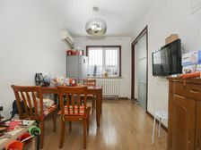 通朝大街世纪星城 一层下跃 满五年一套 南北通透