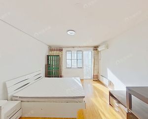 惠新西街 奥体东门 刚需两居室 南北通透 低总价