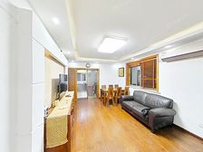 近淞虹路DT口,一梯两户,双南两房,东边套全明,采光十足!