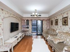 海尚壹品,两个房间朝南,两个阳台,客厅宽敞,明厨明卫,