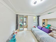 送小露台,前后没有遮挡,开发商统一装修,诚意出售