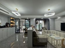 花溪河畔 轻轨 住家装修 拎包入住