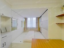 精装修电梯房,朝南一室,可直接拎包入住!