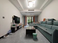 带37书包,次新小区精装修大三房两卫