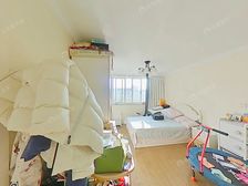 双南精装修,花园位置,采光刺眼,电梯征询中,7/20双轨交