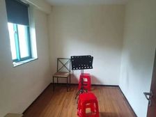 好阳光公寓4室1厅2卫南朝向128.0万元/套出售