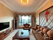 渝北区 恒大华府 三房 168万