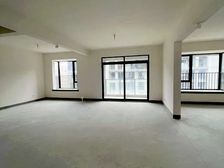 中国铁建青秀澜湾4室2厅2卫南朝向520.0万元/套出售