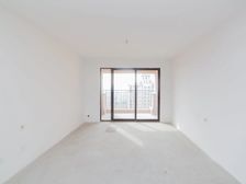 雅居乐星河湾 4室2厅 毛坯出售价格可谈