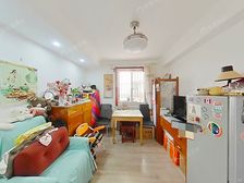 电梯房 边套全明户型 精装修两年内