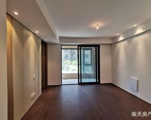 东部新城万象府4室2厅2卫南朝向360.0万元/套出售