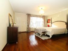 保利垄上6室3厅精装修