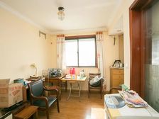 中间楼层,真边套+诚意出售+随时看房