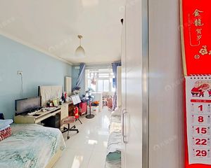 团结湖,南北通透,明厨明卫,本楼已改造,采光视野好