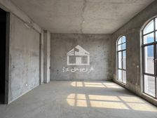 山渐青月亮岛 四层联排别墅出售!带车库花园露台一应俱全!