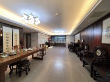 蟠龙小区润泽苑南北通透户型方正精装大平层 学铁商齐全价格可谈