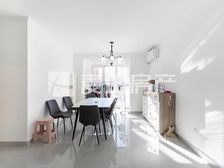 南北通透世华泊郡3室1厅精装修