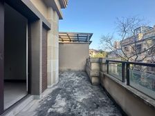 照母山香港置地纯别墅组团。翠微堤 556万 房源保真!