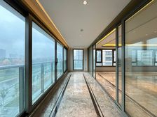 香港置地 头排看公园 全套房设计 270°双面采光 推荐!