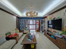 中旅名门府4室2厅2卫南朝向580.0万元/套出售