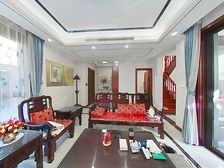 上坤樾山明月 · 上三下二 近轨交 带车位