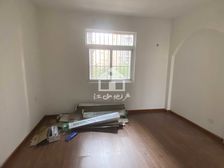 英伦184房2厅155万