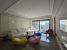 天一晓著4室2厅3卫南朝向1000.0万元/套出售