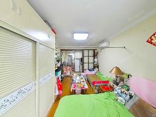 南码头·港机新村·1室·0厅
