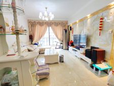 锦龙湾畔花园 南北通透 精装修 中间楼层采光好 刚需小三居