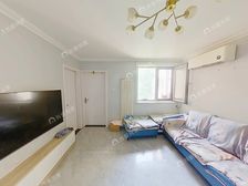 新宫地铁南1.1公里诚苑南里中间层 满五商品房诚意出售