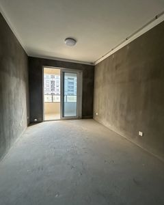 新兴岚湾小区3室2厅2卫南朝向71.0万元/套出售