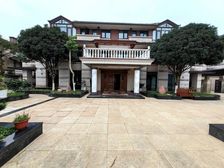 照母山光环商圈双拼别墅。万科颐府 临涯大花园 房源保真!