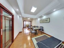 三育路 3 房 83 方