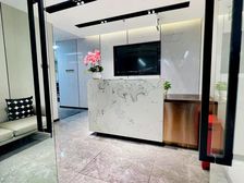 东三环国贸桥双地铁 京汇大厦420平精装遗留带家具出租